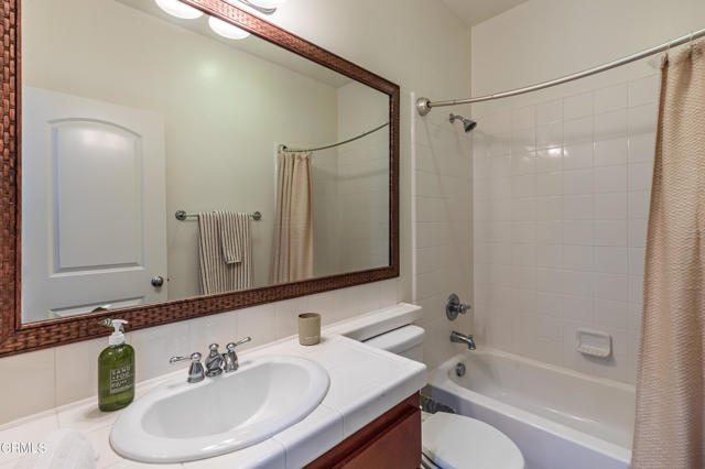 Detail Gallery Image 25 of 31 For 8228 Silver Cir, Ventura,  CA 93004 - 3 Beds | 2/1 Baths