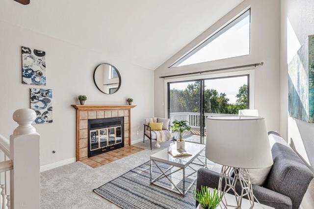 17120 Viewcrest Lane, Morgan Hill CA: https://media.crmls.org/mediaz/5509d375-ef79-4d89-8da1-4cd656ad34dd.jpg