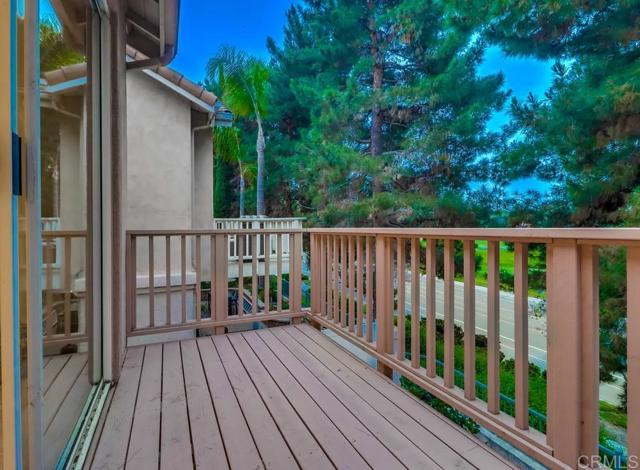 2300 Palomira Court, Chula Vista CA: https://media.crmls.org/mediaz/550a204c-d485-487b-9953-762db49abdca.jpg