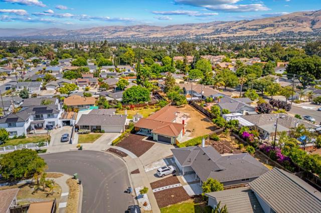 2733 Suisun Avenue, San Jose CA: https://media.crmls.org/mediaz/550bc154-188d-4d78-9381-0c7680692980.jpg