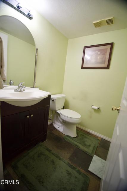 Detail Gallery Image 18 of 31 For 1931 E Huntington Dr #F,  Duarte,  CA 91010 - 3 Beds | 3 Baths