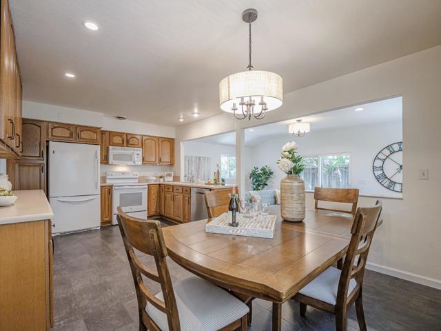 6055 Larchmont Court, San Jose CA: https://media.crmls.org/mediaz/550d1587-724d-412a-a61e-1f2e20c1b6b5.jpg