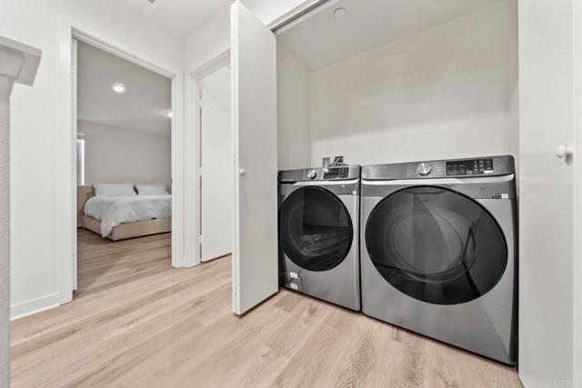 Image 29 of 42 For 747 Anastasia Court