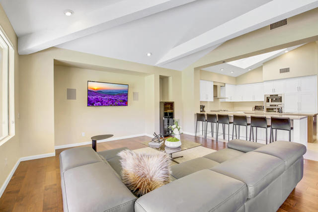 41 FAMILY MLS SIZE