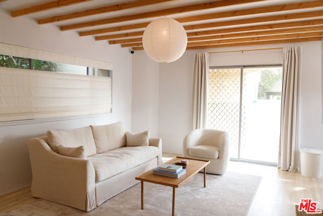 11138 Aqua Vista Street, North Hollywood CA: https://media.crmls.org/mediaz/5513253d-86e3-43da-987b-79cc3ca11ba7.jpg