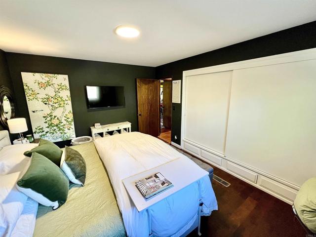 2073 Elevado Rd, Vista CA: https://media.crmls.org/mediaz/551361cb-a98b-4759-bc2f-bd92da9a22be.jpg