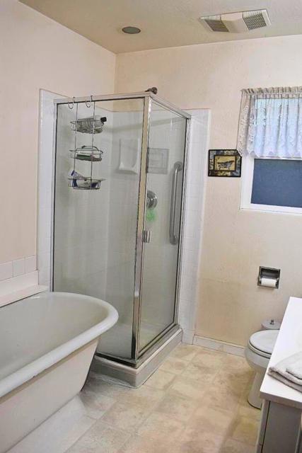 160 Nellie Lane, Boulder Creek CA: https://media.crmls.org/mediaz/55137eaa-451c-42c3-801b-63438139b935.jpg