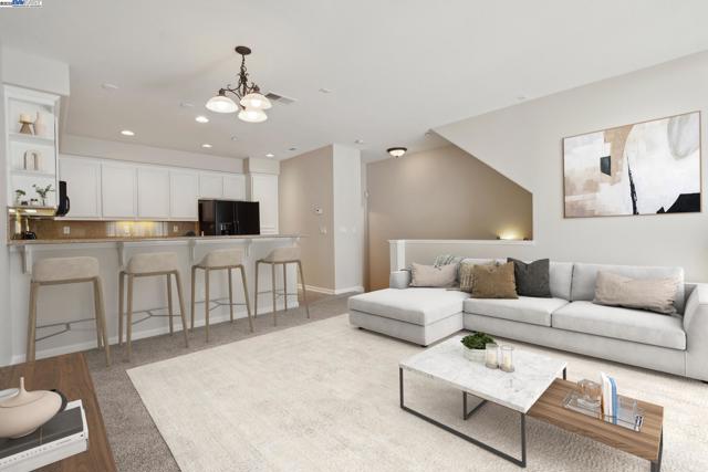 4225 Clarinbridge Cir, Dublin CA: https://media.crmls.org/mediaz/55141b54-98a8-4a59-8995-614e99917c8c.jpg