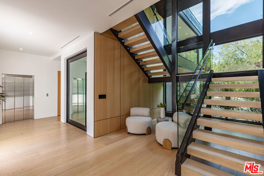 MLS #26856635 image #9