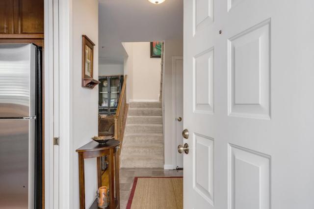 290 Bonita Lane, Foster City CA: https://media.crmls.org/mediaz/55154f9b-ab9d-4109-a6d9-1eaa110558f3.jpg