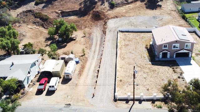 0 Echo Dr, La Mesa CA: https://media.crmls.org/mediaz/55158bd8-03b2-41f1-8595-d754277411cc.jpg
