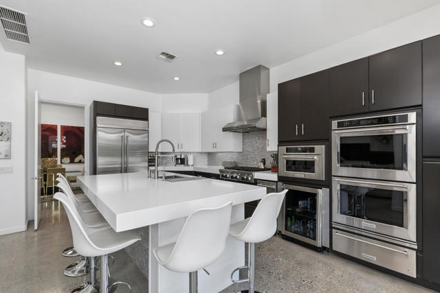 21_10940846_155431_155431-EI-119