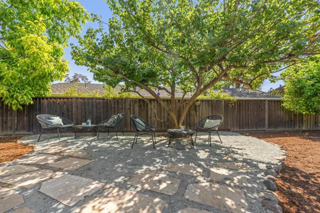 139 Old Orchard Drive, Los Gatos CA: https://media.crmls.org/mediaz/5517307b-f726-4223-ae5d-511973eefaf2.jpg