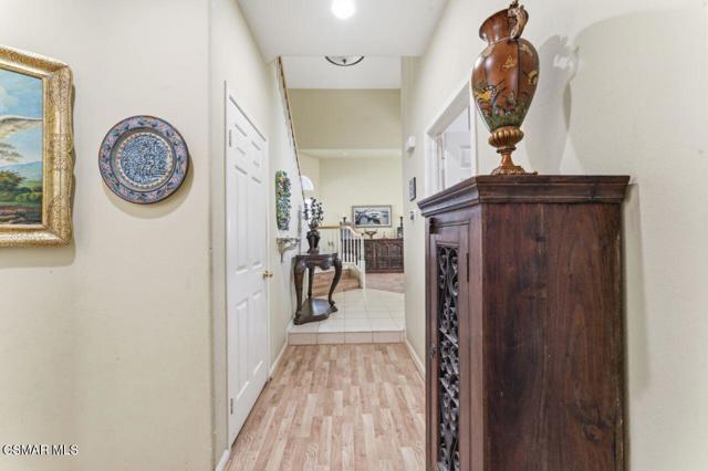 25 Humboldt Street, Simi Valley CA: https://media.crmls.org/mediaz/5517af76-142f-403a-a132-1a328431f055.jpg