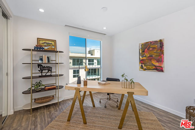 Image 3 for 714 N Sweetzer Ave #406, Los Angeles, CA 90069