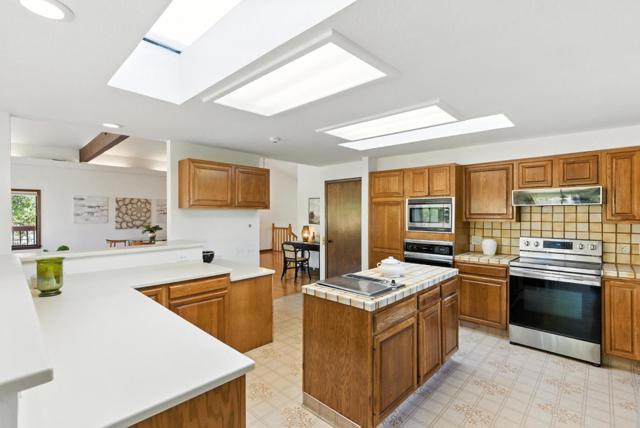 3033 Stevenson Drive, Pebble Beach CA: https://media.crmls.org/mediaz/5519144d-d15f-49c2-919f-12ff7280ecd1.jpg