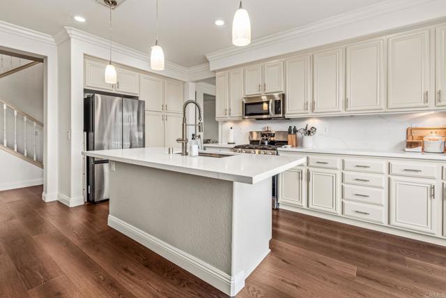 Detail Gallery Image 13 of 32 For 33906 Wagon Train Dr, Wildomar,  CA 92595 - 5 Beds | 3 Baths