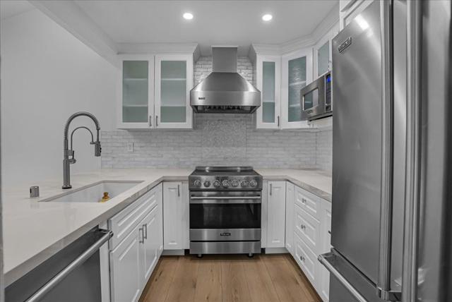 2014 La Terrace Circle, San Jose CA: https://media.crmls.org/mediaz/551be169-75bc-457b-b2f8-aea61b1122c3.jpg