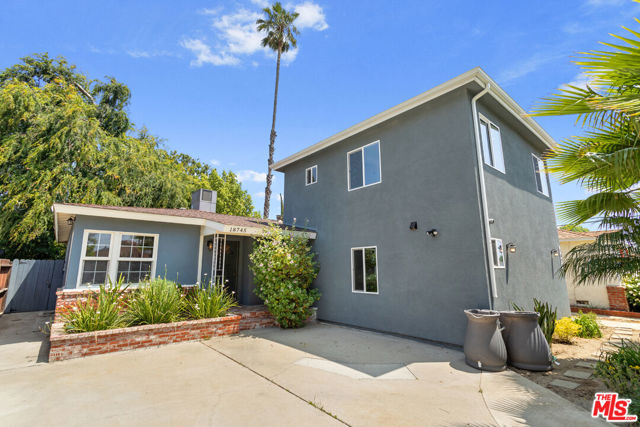 Photo of 18745 Runnymede Street, Reseda, CA 91335