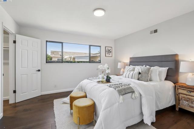 5349 Valpey Park Ave, Fremont CA: https://media.crmls.org/mediaz/551cb76a-9c50-4f25-8565-c9d1abf0344c.jpg