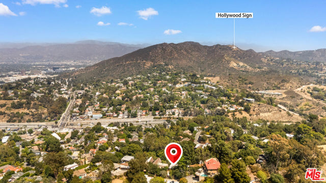 7141 Woodrow Wilson Drive, Los Angeles CA: https://media.crmls.org/mediaz/551e28ed-7d8b-4a15-8b74-34031c04eb5d.jpg