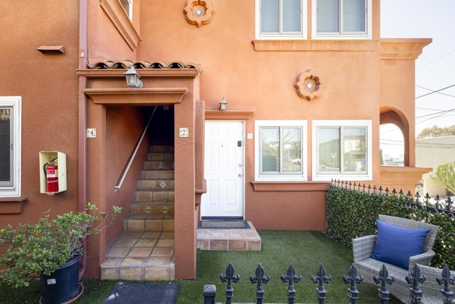 Image 6 of 48 For 2055 Albatross St