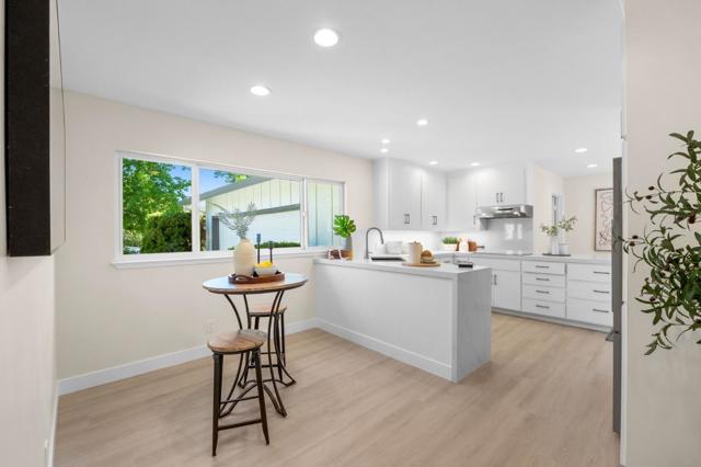 16251 Lilac Lane, Los Gatos CA: https://media.crmls.org/mediaz/551e78df-8a2d-46ea-abd0-fe5463645699.jpg