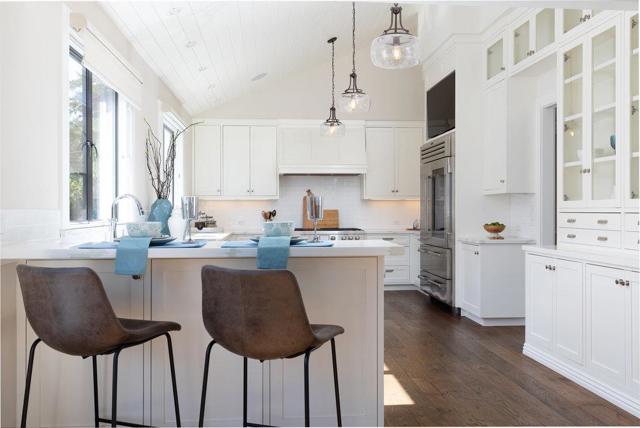 39 Hollins Drive, Santa Cruz CA: https://media.crmls.org/mediaz/551f6b14-07b6-4eca-bd74-de02c6923e30.jpg