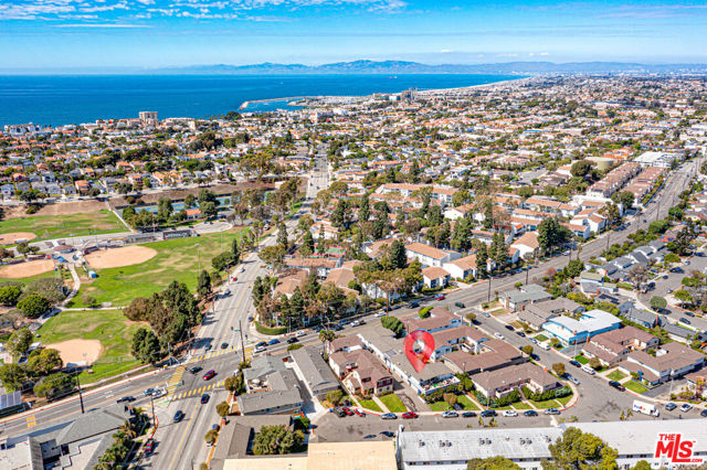 Image 8 of 13 For 1110 Barbara Street