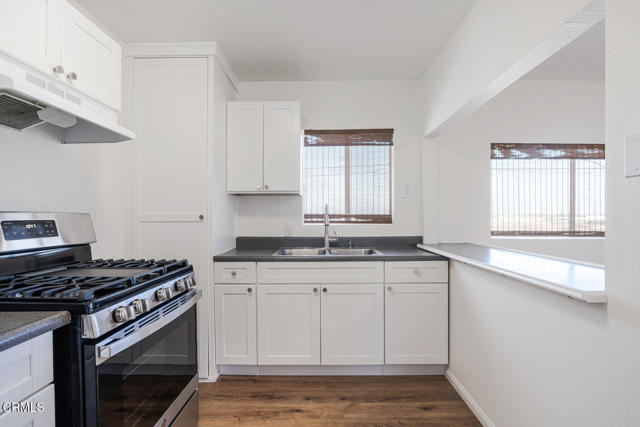 Detail Gallery Image 18 of 40 For 387 389 Highland Dr, Oxnard,  CA 93035 - 4 Beds | 2 Baths