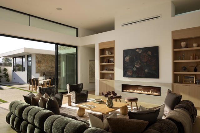 Image 17 of 50 For 3 Sanctuary Way