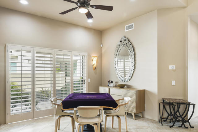 47295 Via Koron, La Quinta CA: https://media.crmls.org/mediaz/55205aa7-f707-474a-8fb0-aaa7bbe1ea9b.jpg