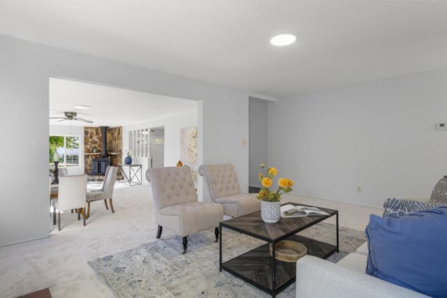 2476 Le Bain Drive, San Jose CA: https://media.crmls.org/mediaz/55205c76-1a59-4620-be56-72464da3bb8e.jpg