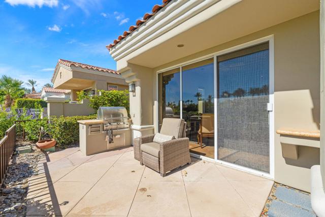 236 Eagle Dance Circle, Palm Desert, CA 92211