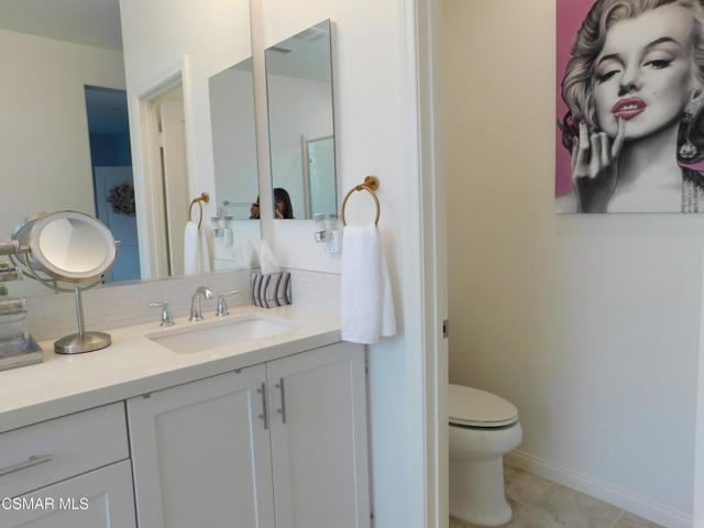 249 Morro Way, Simi Valley CA: https://media.crmls.org/mediaz/5523abcd-a15c-4b55-a6c7-fe6452dd4408.jpg