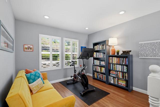 Detail Gallery Image 20 of 38 For 6852 Widgeon Pl, Carlsbad,  CA 92011 - 3 Beds | 2/1 Baths