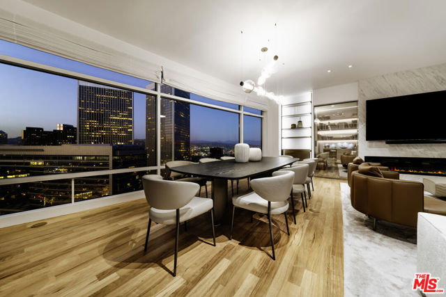 1 W Century Drive, Los Angeles CA: https://media.crmls.org/mediaz/552493b7-5a11-416b-8537-06dd0e11a910.jpg