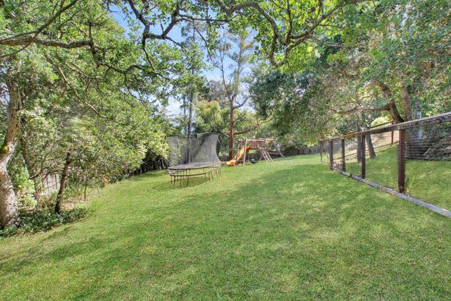 415 Golden Oak Drive, Portola Valley CA: https://media.crmls.org/mediaz/5524a521-99dd-4a2c-b99a-5e860277c6b1.jpg