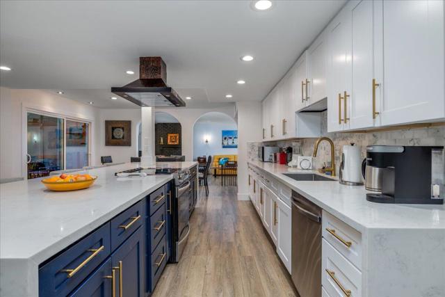 29795 Eagle Point Drive, Canyon Lake CA: https://media.crmls.org/mediaz/55252539-e4f7-4f97-8bcb-60fa81708e8a.jpg