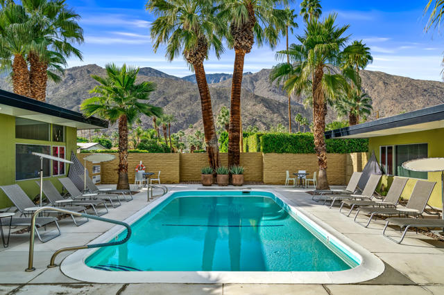 1611 S Calle Palo Fierro #4, Palm Springs, CA 92264