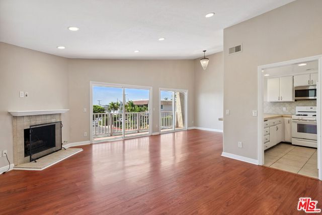 25051 La Cresta Drive, Dana Point CA: https://media.crmls.org/mediaz/5527c71f-c5cb-4eff-a6ed-316dd39d3b4a.jpg