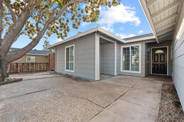 861 Mulcaster Court, San Jose CA: https://media.crmls.org/mediaz/552822b2-c621-4068-94c7-08fbaddce630.jpg