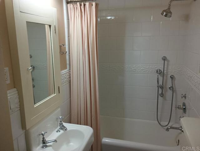 Image 13 of 27 For 3161 Shue Place