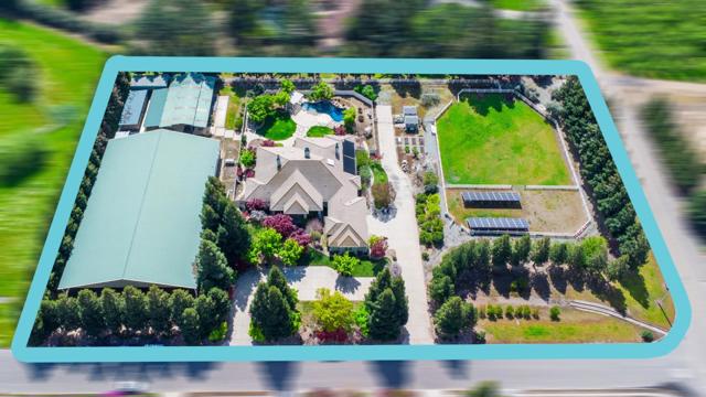 5000 Peach Blossom Lane, Oakdale CA: https://media.crmls.org/mediaz/5529622b-8f4e-4d0f-abff-e9189b171bae.jpg