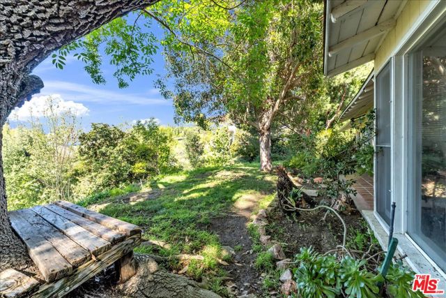 13084 Blairwood Drive photo 6