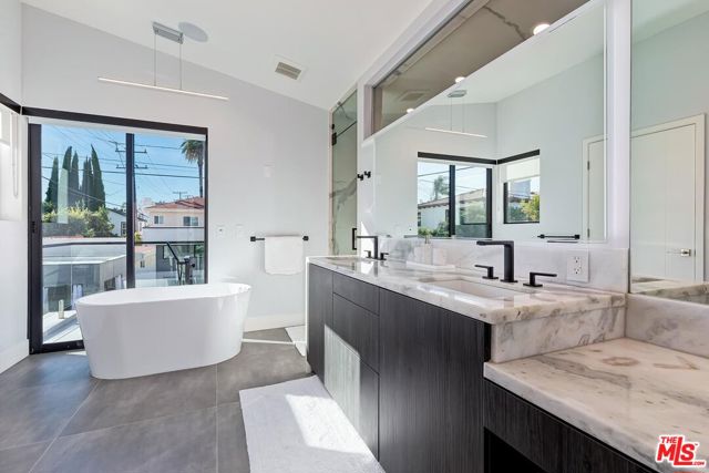 489 S Willaman Drive, Los Angeles CA: https://media.crmls.org/mediaz/552cea74-d9f8-46a2-baf6-f047d73d8987.jpg