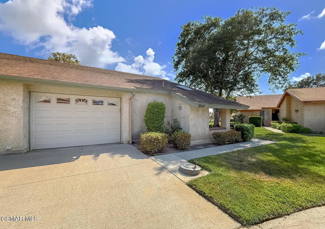 38114 Village 38, Camarillo CA: https://media.crmls.org/mediaz/552e4596-65b2-4582-a0b5-252a860eca15.jpg