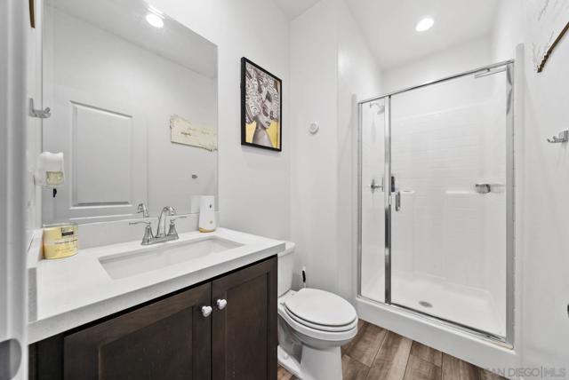 29566 Nini Ct, Winchester CA: https://media.crmls.org/mediaz/552e5bbe-21f9-4b67-aaae-daa2ea76848a.jpg