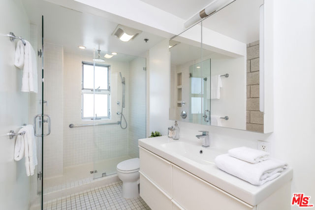 1212 Abbot Kinney Boulevard, C photo 14