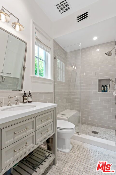 MLS #26875373 image #29
